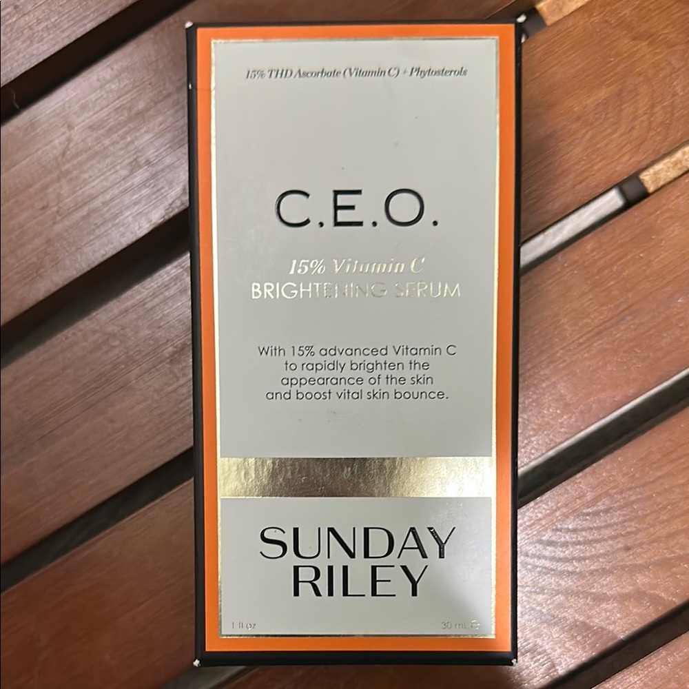 👩‍💼NWT Sunday Riley C.E.O. Vitamin C Serum 1 fl oz👩‍💼